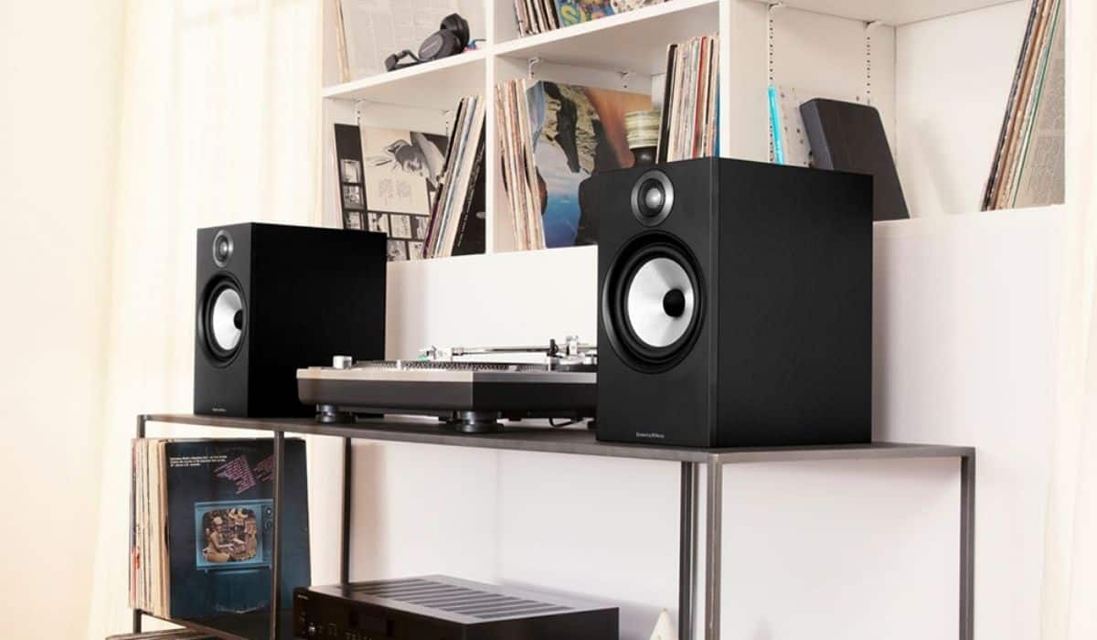 Can Bookshelf Speakers Be Used As Front Speakers